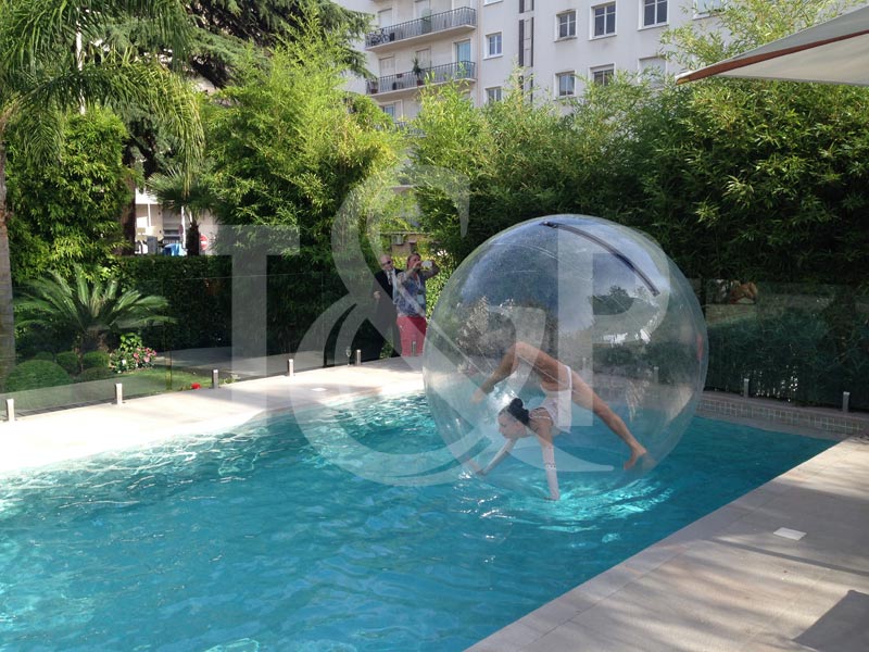 bubble contortionist, french riviera bubble, french riviera contortionist, french riviera contortion, french riviera bubble,